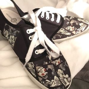 Bradford Exchange Minnie and Mickey Casual Tennis Shoes